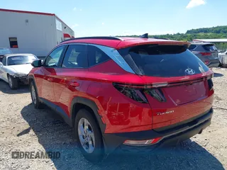 2023 Hyundai Tucson SEL z VIN 5NMJB3AE9PH280330, wystawiony jako IAAI lot #42352766 z przebiegiem 19 929 mil mil oraz . Historia ofert i sprzedaży dostępna na DreamBid. Obrazek 3.