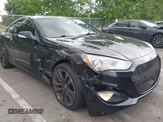 2015 Hyundai Genesis Coupe 3.8L Base z VIN KMHHU6KJ7FU126210, wystawiony jako IAAI lot #42371364 z przebiegiem 92 719 mil mil oraz . Historia ofert i sprzedaży dostępna na DreamBid. Obrazek 1.
