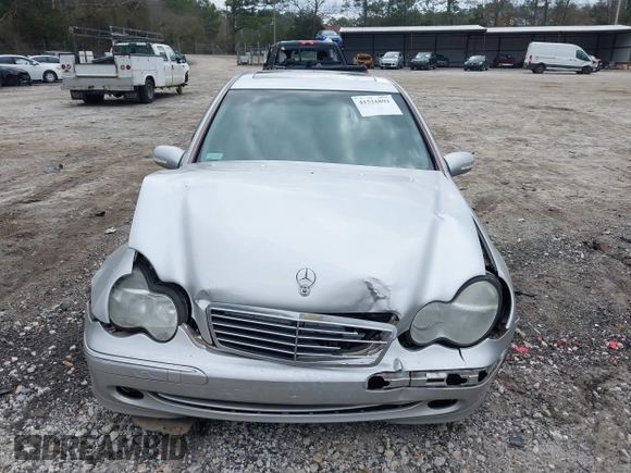 2004 Mercedes-Benz C 320 with VIN WDBRF64J34F488308, listed as a IAAI auction lot 41516891 with 160,855 mi miles and . Bid and sale history available at DreamBid. Image 12.