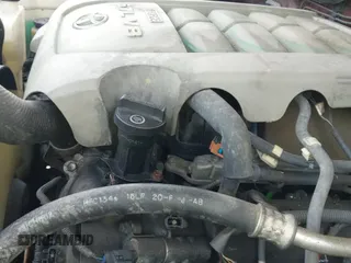 2007 Toyota Tundra SR5 с VIN 5TBBV54137S483221, выставлен на аукционе IAAI как лот 42789174 с пробегом 290 948 миль миль и . История ставок и продаж доступна на DreamBid. Изображение 19.