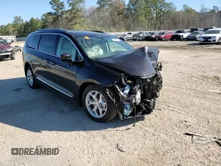2017 Chrysler Pacifica Touring L Plus with VIN 2C4RC1EG0HR525202, listed as a Copart auction lot 42175765 with Not Provided miles and Salvage Title. Bid and sale history available at DreamBid. Image 12.