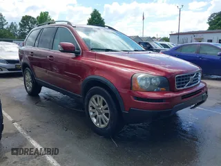 2008 Volvo XC90 I6 z VIN YV4CY982181471870, wystawiony jako IAAI lot #42211562 z przebiegiem 172 275 mil mil oraz . Historia ofert i sprzedaży dostępna na DreamBid. Obrazek 1.