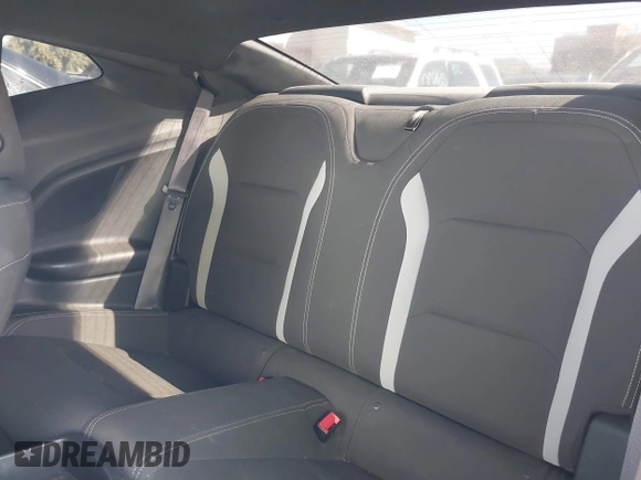 2016 Chevrolet Camaro 1LT with VIN 1G1FB1RX9G0188059, listed as a IAAI auction lot 41685623 with 101,254 mi miles. Bid and sale history available at carsss.com. Image 8.