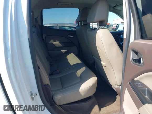 2015 GMC Canyon 2WD SLT with VIN 1GTG5CE36F1151433, listed as a IAAI auction lot 41636107 with 117,682 mi miles. Bid and sale history available at carsss.com. Image 8.