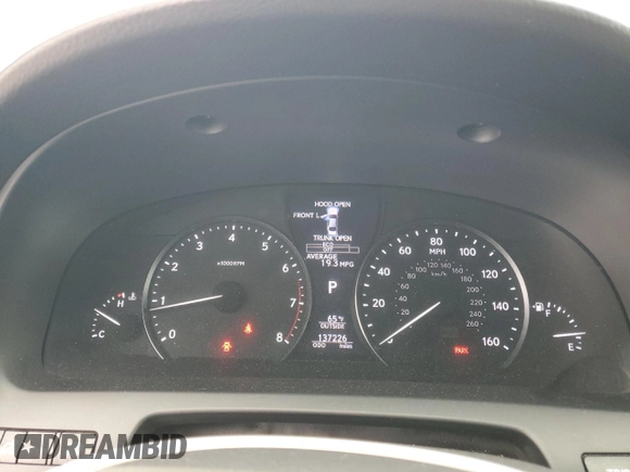 2014 Lexus LS 460 with VIN JTHCL5EFXE5022496, listed as a Copart auction lot 53890885 with 137,226 mi miles and Salvage title. Bid and sale history available at DreamBid. Image 9.