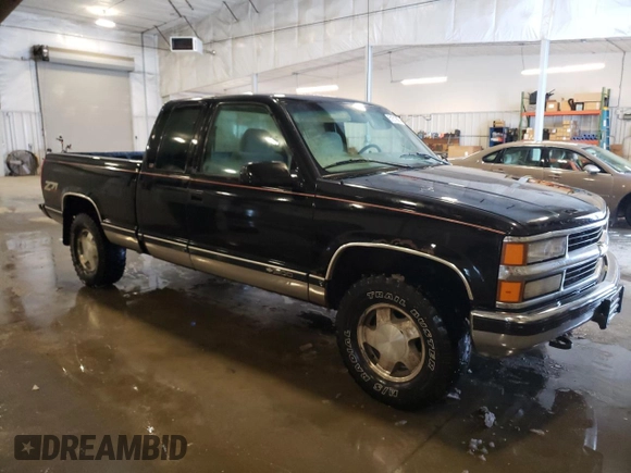 1997 Chevrolet Silverado 1500 with VIN 2GCEK19R4V1278872, listed as a Copart auction lot 51517895 with 250,814 mi miles and Salvage Title. Bid and sale history available at DreamBid. Image 4.