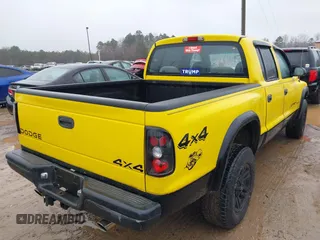 2004 Dodge Dakota Sport z VIN 1D7HG38N64S752270, wystawiony jako IAAI lot #41555599 z przebiegiem 121 283 mil mil oraz . Historia ofert i sprzedaży dostępna na DreamBid. Obrazek 4.