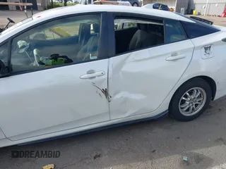 2017 Toyota Prius Two with VIN JTDKARFU9H3050782, listed as a IAAI auction lot 41988295 with 103,009 mi miles and . Bid and sale history available at DreamBid. Image 18.