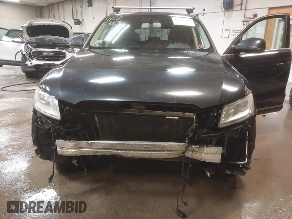 2014 Audi Q5 Premium Plus z VIN WA1CMAFP8EA053049, wystawiony jako IAAI lot #41625310 z przebiegiem 122 678 mil mil oraz . Historia ofert i sprzedaży dostępna na DreamBid. Obrazek 6.
