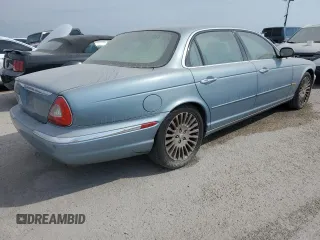 2005 Jaguar XJ VDP with VIN SAJWA82C05SG47348, listed as a Copart auction lot 75054864 with 0 mi miles and Non Repairable. Bid and sale history available at carsss.com. Image 3.