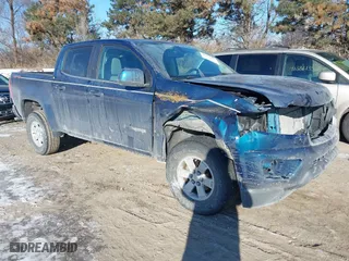 2020 Chevrolet Colorado 4WD Work Truck with VIN 1GCGTBEN6L1137562, listed as a IAAI auction lot 41377439 with 43,124 mi miles. Bid and sale history available at carsss.com. Image 1.