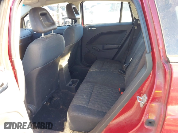2008 Dodge Caliber SE with VIN 1B3HB28C78D660078, listed as a IAAI auction lot 40999360 with 174,027 mi miles. Bid and sale history available at carsss.com. Image 8.