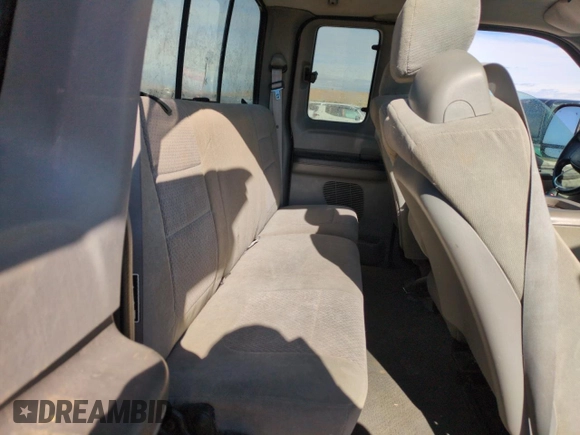 2003 Ford Super Duty F-250 XL with VIN 1FTNX21P03ED15381, listed as a Copart auction lot 44331695 with 140,802 mi miles and Salvage Title. Bid and sale history available at carsss.com. Image 10.