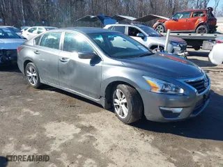 2014 Nissan Altima 2.5 S with VIN 1N4AL3AP7EC183305, listed as a IAAI auction lot 41601777 with 161,883 mi miles. Bid and sale history available at carsss.com. Image 1.