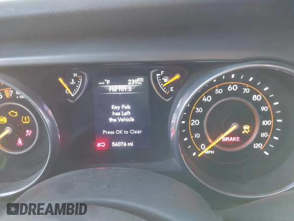 2018 Jeep Wrangler Unlimited Sport S z VIN 1C4HJXDG1JW183052, wystawiony jako IAAI lot #41372557 z przebiegiem 56 076 mil mil oraz . Historia ofert i sprzedaży dostępna na DreamBid. Obrazek 7.
