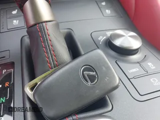 2024 Lexus RC F F z VIN JTHDP5BC5R5009096, wystawiony jako IAAI lot #42017619 z przebiegiem 617 mil mil oraz . Historia ofert i sprzedaży dostępna na DreamBid. Obrazek 11.