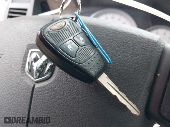 2005 Dodge Dakota SLT с VIN 1D7HW42N85S163868, выставлен на аукционе IAAI как лот 42474804 с пробегом 92 299 миль миль и . История ставок и продаж доступна на DreamBid. Изображение 11.