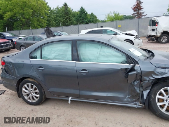 2014 Volkswagen Jetta SE with VIN 3VWD07AJ2EM209176, listed as a IAAI auction lot 42460383 with 172,550 mi miles and . Bid and sale history available at DreamBid. Image 13.