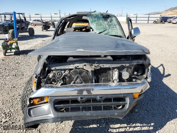 1994 Toyota 4Runner SR5 with VIN JT3VN39W4R8064061, listed as a Copart auction lot 73418104 with 243,252 mi miles and Salvage Title. Bid and sale history available at carsss.com. Image 5.
