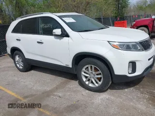 2015 Kia Sorento LX with VIN 5XYKTDA60FG554894, listed as a IAAI auction lot 41926004 with 93,523 mi miles. Bid and sale history available at carsss.com. Image 1.