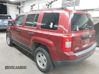 2015 Jeep Patriot Sport with VIN 1C4NJPBB3FD409993, listed as a IAAI auction lot 41847965 with 87,513 mi miles. Bid and sale history available at carsss.com. Image 3.