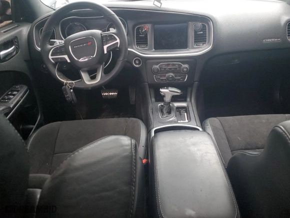 2018 Dodge Charger R/T Scat Pack with VIN 2C3CDXGJXJH135125, listed as a Copart auction lot 44764055 with 39,074 mi miles and Salvage Title. Bid and sale history available at carsss.com. Image 8.