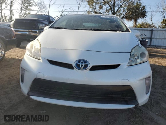 2014 Toyota Prius Four with VIN JTDKN3DU2E0386002, listed as a Copart auction lot 77109284 with 180,335 mi miles and Salvage Title. Bid and sale history available at DreamBid. Image 5.