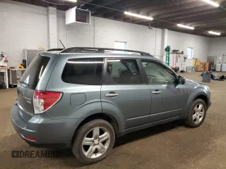 2010 Subaru Forester X Limited with VIN JF2SH6DC6AH914847, listed as a Copart auction lot 59267325 with 190,423 mi miles and Salvage title. Bid and sale history available at DreamBid. Image 3.