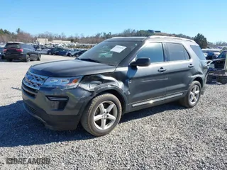 2019 Ford Explorer XLT with VIN 1FM5K7D89KGA32556, listed as a IAAI auction lot 41699226 with 69,938 mi miles. Bid and sale history available at carsss.com. Image 2.