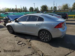 2017 Volvo S60 Dynamic with VIN YV140MTL5H2433497, listed as a Copart auction lot 54006105 with 71,520 mi miles and Salvage title. Bid and sale history available at DreamBid. Image 2.