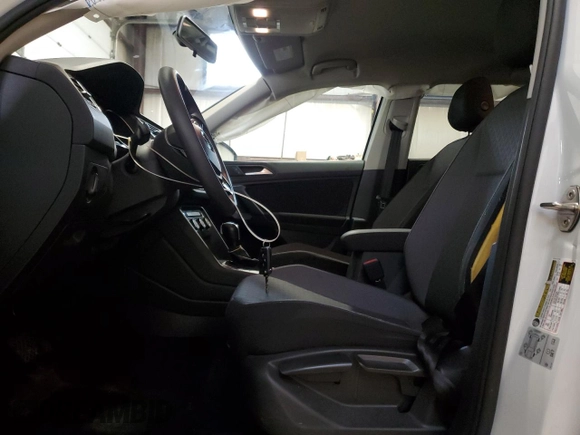 2019 Volkswagen Tiguan S with VIN 3VV0B7AX3KM157408, listed as a Copart auction lot 62118865 with 86,209 mi miles and Salvage title. Bid and sale history available at DreamBid. Image 7.