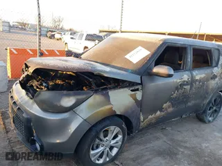2016 Kia Soul + with VIN KNDJP3A50G7330802, listed as a IAAI auction lot 41272834 with 1 mi miles. Bid and sale history available at carsss.com. Image 6.