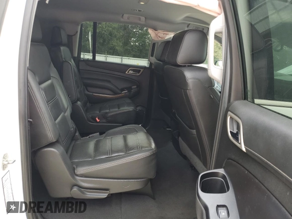 2019 GMC Yukon XL Denali with VIN 1GKS1HKJ2KR178862, listed as a Copart auction lot 86518184 with 44,228 mi miles and Salvage Title. Bid and sale history available at carsss.com. Image 11.