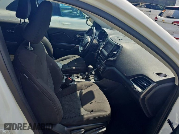 2019 Jeep Cherokee Latitude с VIN 1C4PJMCB6KD354004, выставлен на аукционе IAAI как лот 42854246 с пробегом 64 595 миль миль и . История ставок и продаж доступна на DreamBid. Изображение 13.