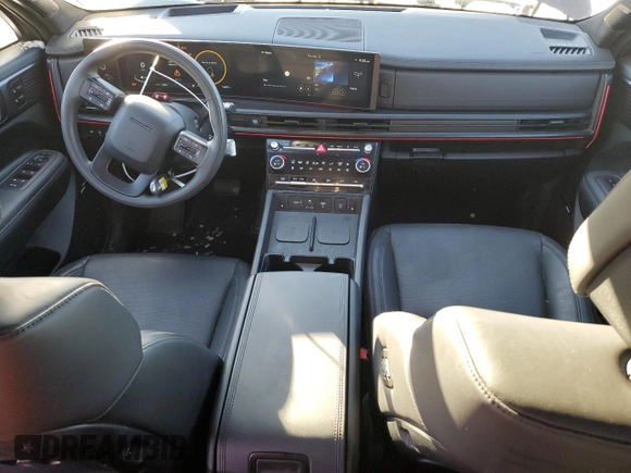 2024 Hyundai Santa Fe Calligraphy with VIN 5NMP5DG16RH010468, listed as a Copart auction lot 83769744 with 14,689 mi miles and Salvage title. Bid and sale history available at DreamBid. Image 8.