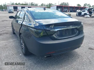 2012 Hyundai Sonata SE z VIN 5NPEC4AC6CH352214, wystawiony jako IAAI lot #42491210 z przebiegiem 236 292 mil mil oraz . Historia ofert i sprzedaży dostępna na DreamBid. Obrazek 3.