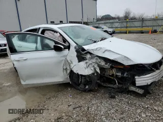 2016 Chrysler 200 Limited with VIN 1C3CCCAB5GN120478, listed as a Copart auction lot 45036665 with 0 mi miles and Non Repairable. Bid and sale history available at carsss.com. Image 4.