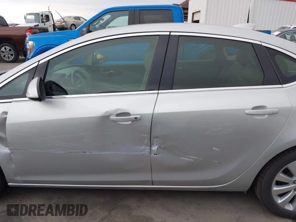 2016 Buick Verano Sport Touring с VIN 1G4PW5SK9G4163396, выставлен на аукционе IAAI как лот 42167321 с пробегом 85 919 миль миль и . История ставок и продаж доступна на DreamBid. Изображение 14.