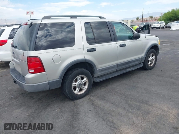 2003 Ford Explorer XLT z VIN 1FMZU73K63ZA39687, wystawiony jako IAAI lot #42647178 z przebiegiem 244 338 mil mil oraz . Historia ofert i sprzedaży dostępna na DreamBid. Obrazek 4.