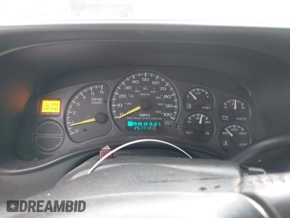 2000 Chevrolet Silverado 1500 LS with VIN 1GCEK19T4YZ243353, listed as a IAAI auction lot 41469904 with 251,712 mi miles. Bid and sale history available at carsss.com. Image 7.