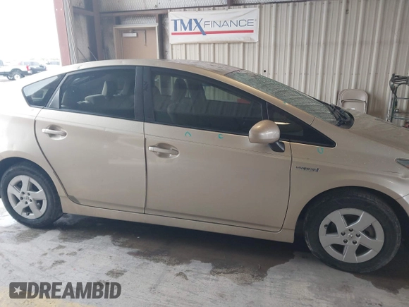 2011 Toyota Prius I with VIN JTDKN3DU2B1447144, listed as a IAAI auction lot 41887553 with 104,860 mi miles. Bid and sale history available at carsss.com. Image 13.