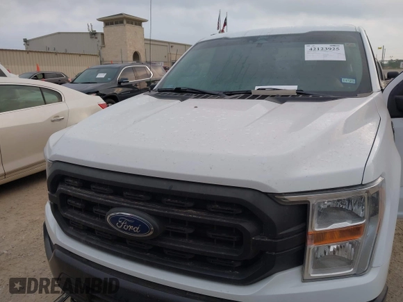 2022 Ford F-150 XL with VIN 1FTFW1E51NKE67183, listed as a IAAI auction lot 42123925 with 100,877 mi miles. Bid and sale history available at carsss.com. Image 6.
