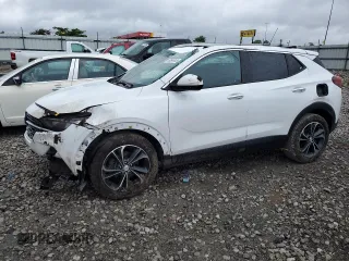 2022 Buick Encore GX Select с VIN KL4MMDSL1NB067698, выставлен на аукционе Copart как лот 60596105 с пробегом 55 334 миль миль и Списание • Salvage title. История ставок и продаж доступна на DreamBid. Изображение 1.