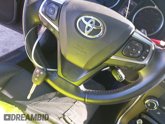 2017 Toyota Camry XLE with VIN 4T1BF1FK6HU377809, listed as a IAAI auction lot 41759609 with 210,509 mi miles and . Bid and sale history available at DreamBid. Image 11.