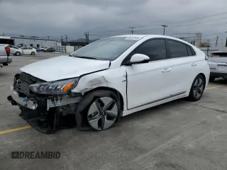 2020 Hyundai Ioniq SEL с VIN KMHC85LC8LU242410, выставлен на аукционе Copart как лот 55532545 с пробегом 81 071 миль миль и Списание • Salvage title. История ставок и продаж доступна на DreamBid. Изображение 1.