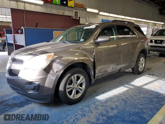 2011 Chevrolet Equinox LT w/1LT with VIN 2CNALDEC3B6338388, listed as a Copart auction lot 87451944 with 221,813 mi miles and Salvage Title. Bid and sale history available at carsss.com. Image 1.