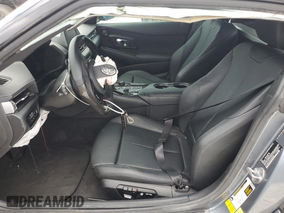 2020 Toyota Supra 3.0 with VIN WZ1DB4C02LW030327, listed as a Copart auction lot 61451485 with 85,250 mi miles and Salvage title. Bid and sale history available at DreamBid. Image 7.