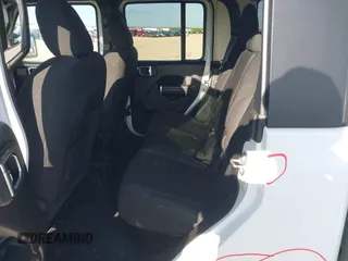 2023 Jeep Gladiator Sport S с VIN 1C6HJTAG0PL533933, выставлен на аукционе IAAI как лот 42351470 с пробегом 57 982 миль миль и . История ставок и продаж доступна на DreamBid. Изображение 8.