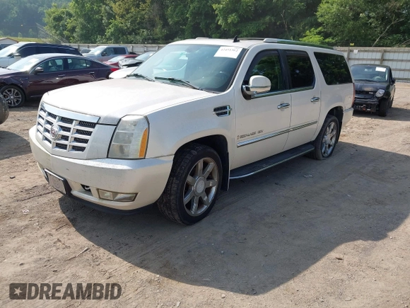2007 Cadillac Escalade ESV with VIN 1GYFK66847R396373, listed as a IAAI auction lot 42451362 with 146,008 mi miles and . Bid and sale history available at DreamBid. Image 2.