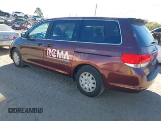 2008 Honda Odyssey LX with VIN 5FNRL382X8B038788, listed as a IAAI auction lot 41816070 with 122,687 mi miles. Bid and sale history available at carsss.com. Image 3.